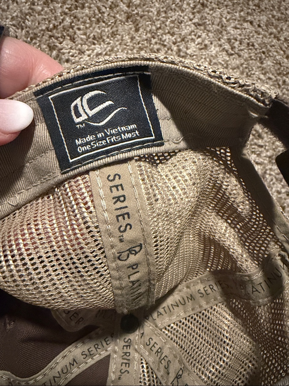 Yeti Coolers brown & tan trucker style hat - EUC! - Picture 6 of 6
